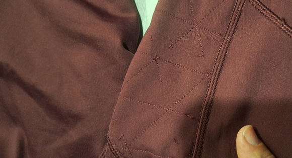 Lululemon toasty tech leggings in maroon - Picture 4 of 5